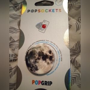Pop socket